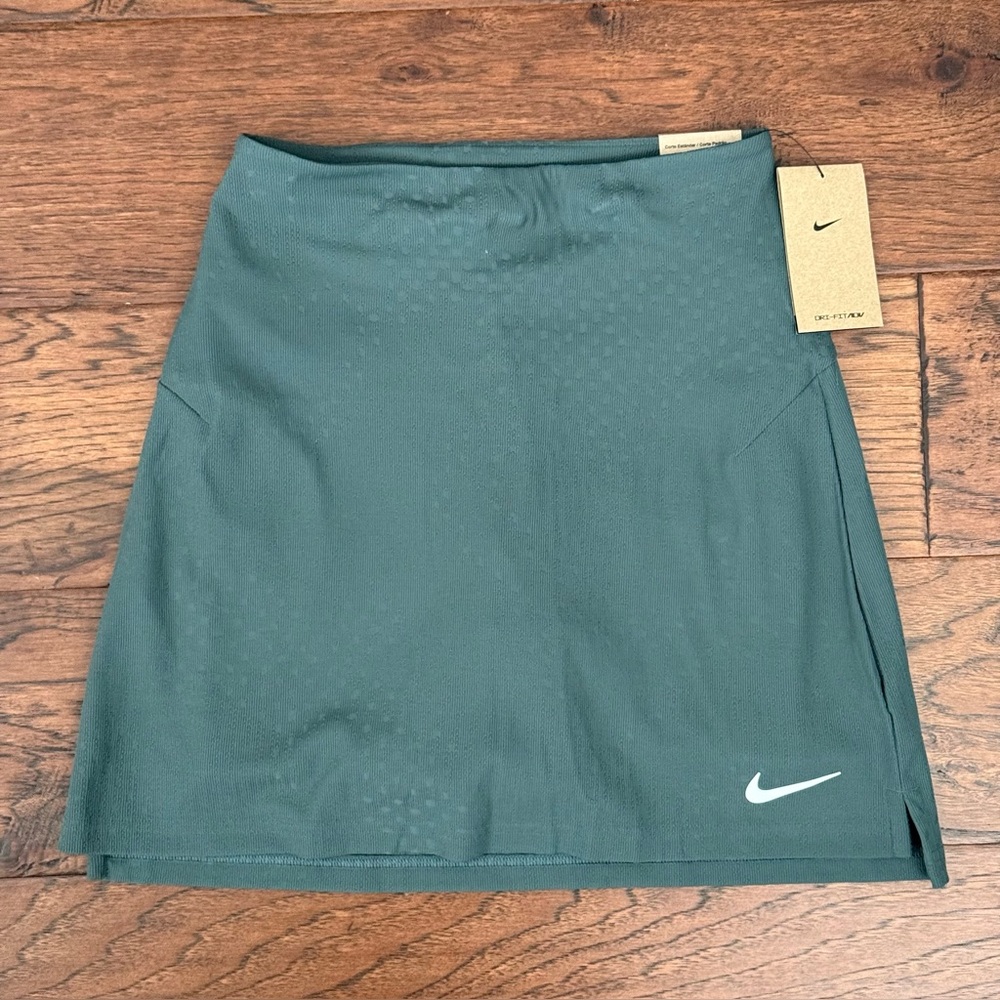 Nike Women's Size XS Dri-FIT ADV Tour High-Waisted Long Golf Skort Vintage Green